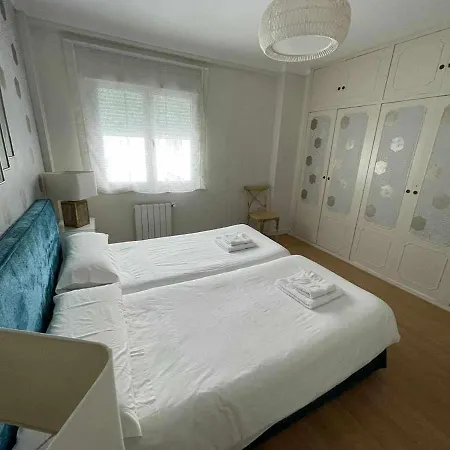 Luxe Castelar 19 דירה *